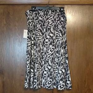 NWT Lularoe Azure size XL